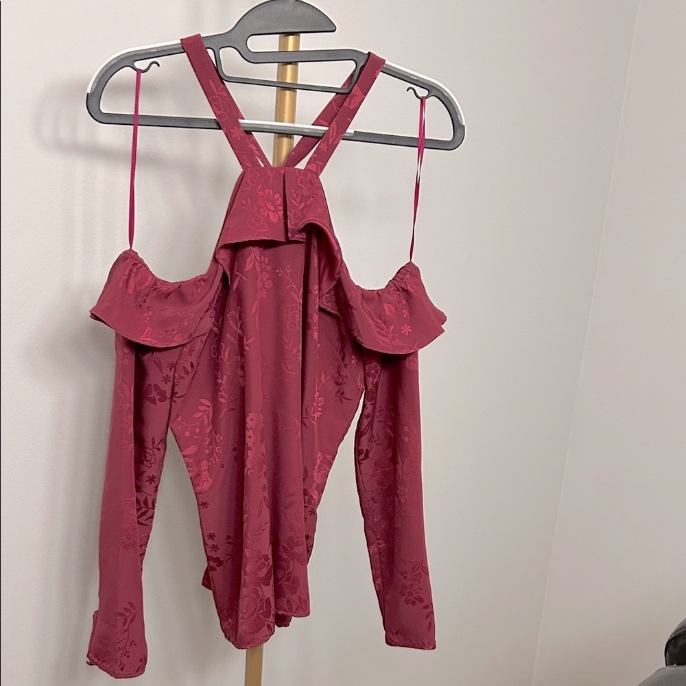 Guess Floral Cold Shoulder Top